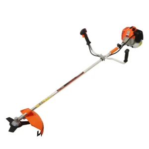 Locação de Roçadeira a Gasolina 2T